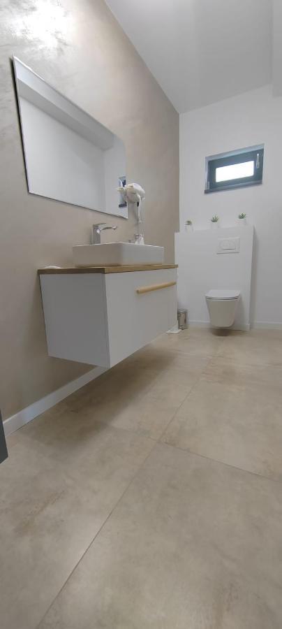 סנמרטין Casira Guesthouse מראה חיצוני תמונה