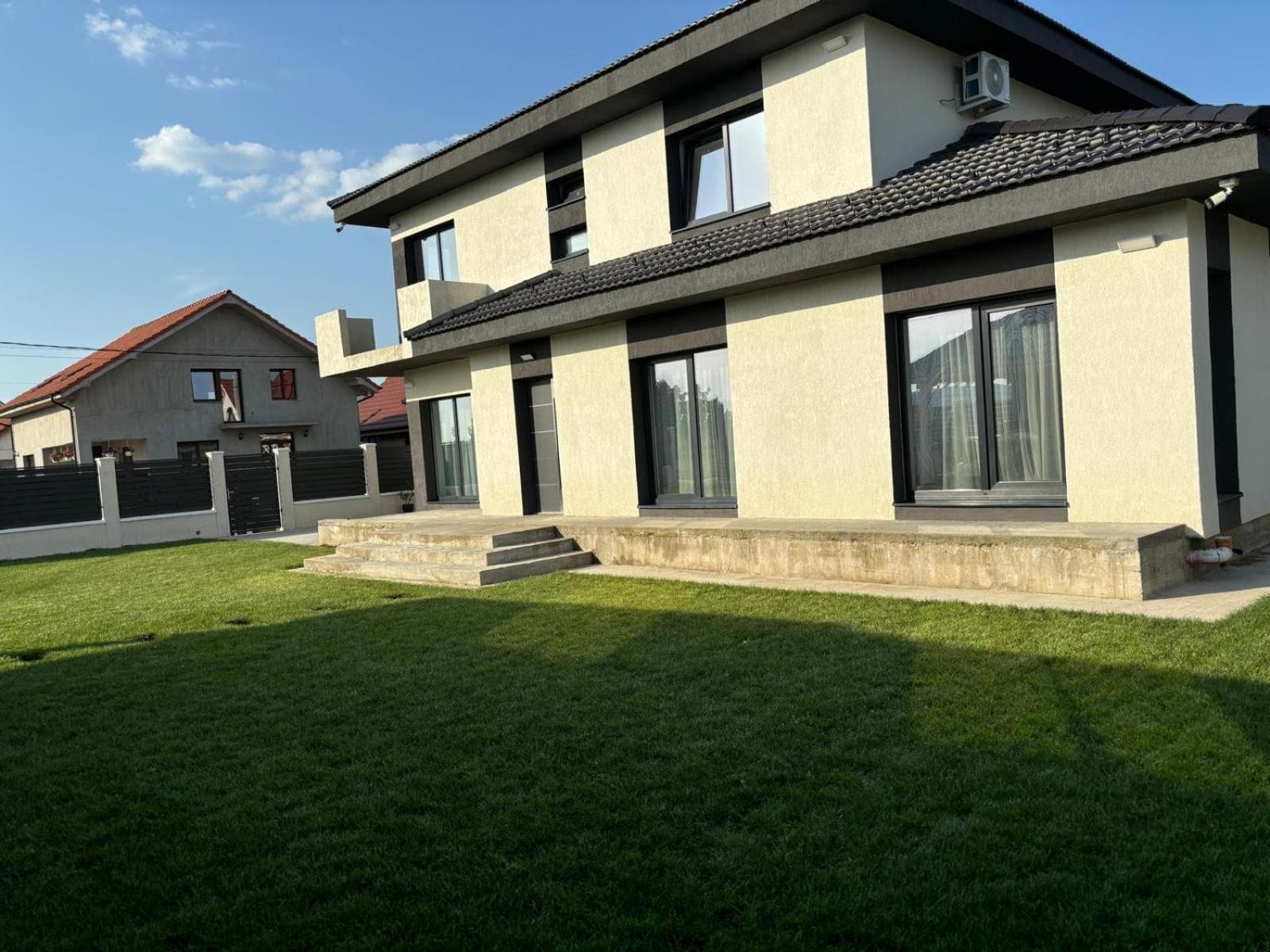 סנמרטין Casira Guesthouse מראה חיצוני תמונה